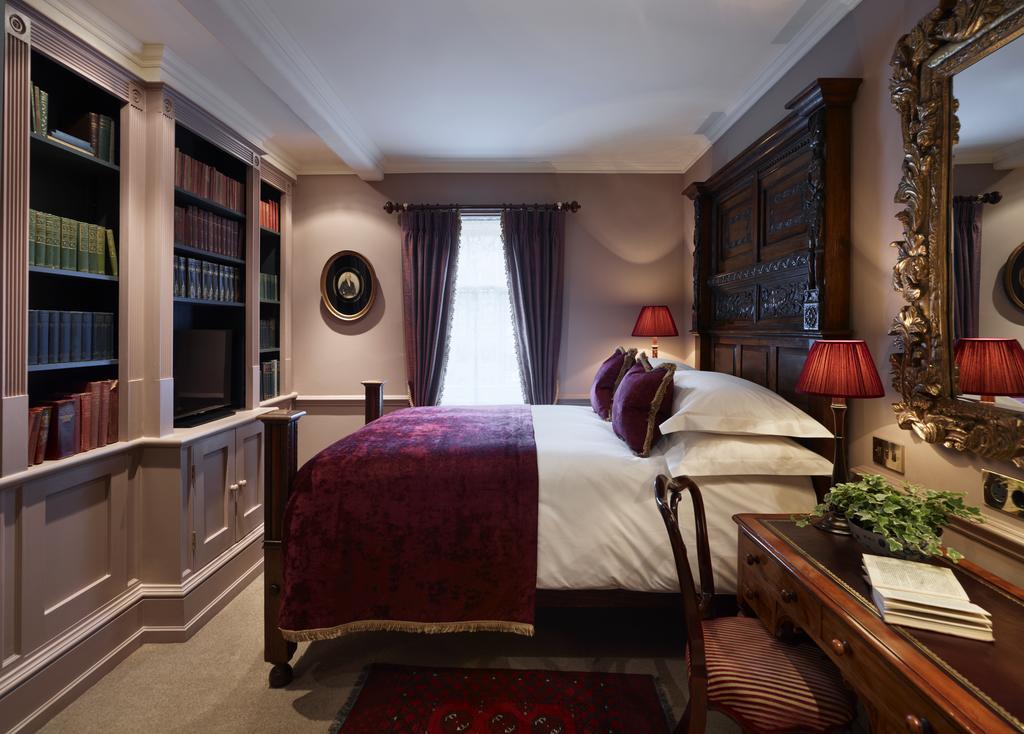 Batty Langley'S Hotel London Phòng bức ảnh A bedroom at the hotel