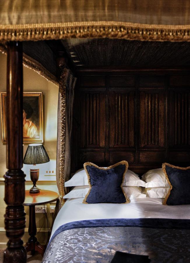 Batty Langley'S Hotel London Ngoại thất bức ảnh The paneling in the bedroom