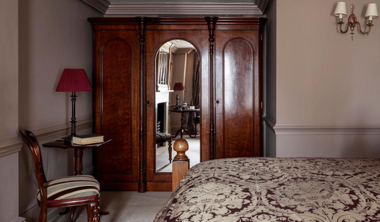 Batty Langley'S Hotel London Ngoại thất bức ảnh A bedroom at the hotel