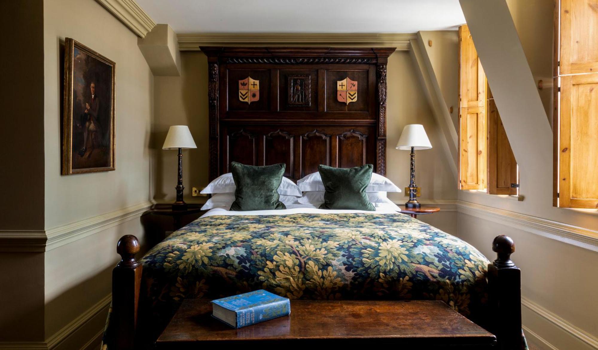 Batty Langley'S Hotel London Ngoại thất bức ảnh A bedroom at The Swan Hotel